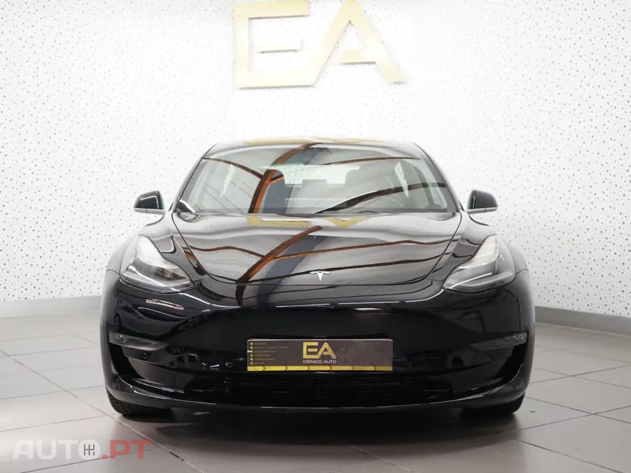 Tesla Model 3 Long Range AWD Dual Motor