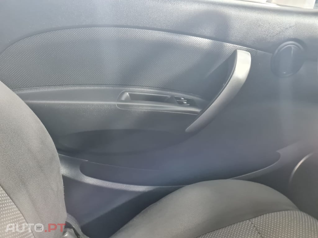 Chevrolet Aveo 1.2 Basis