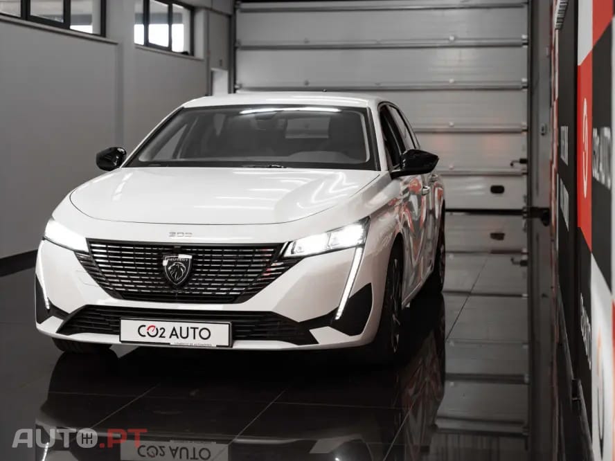 Peugeot 308 SW 1.2 PureTech Allure Pack EAT8