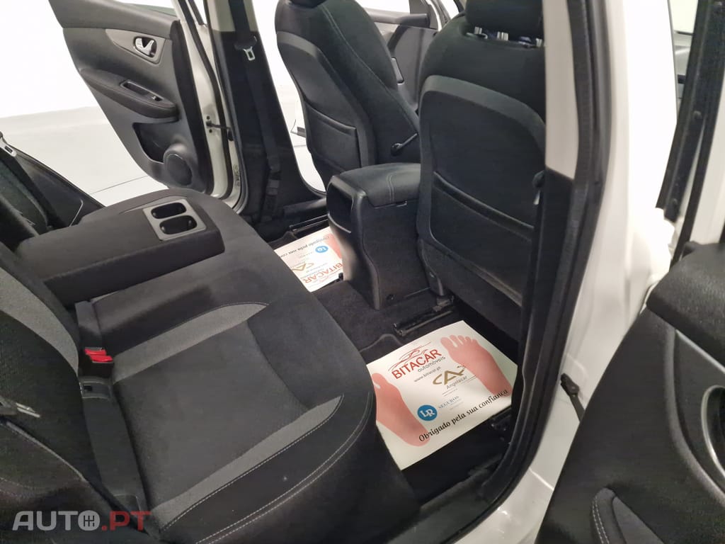 Nissan Qashqai 1.5 dCi N-Connecta