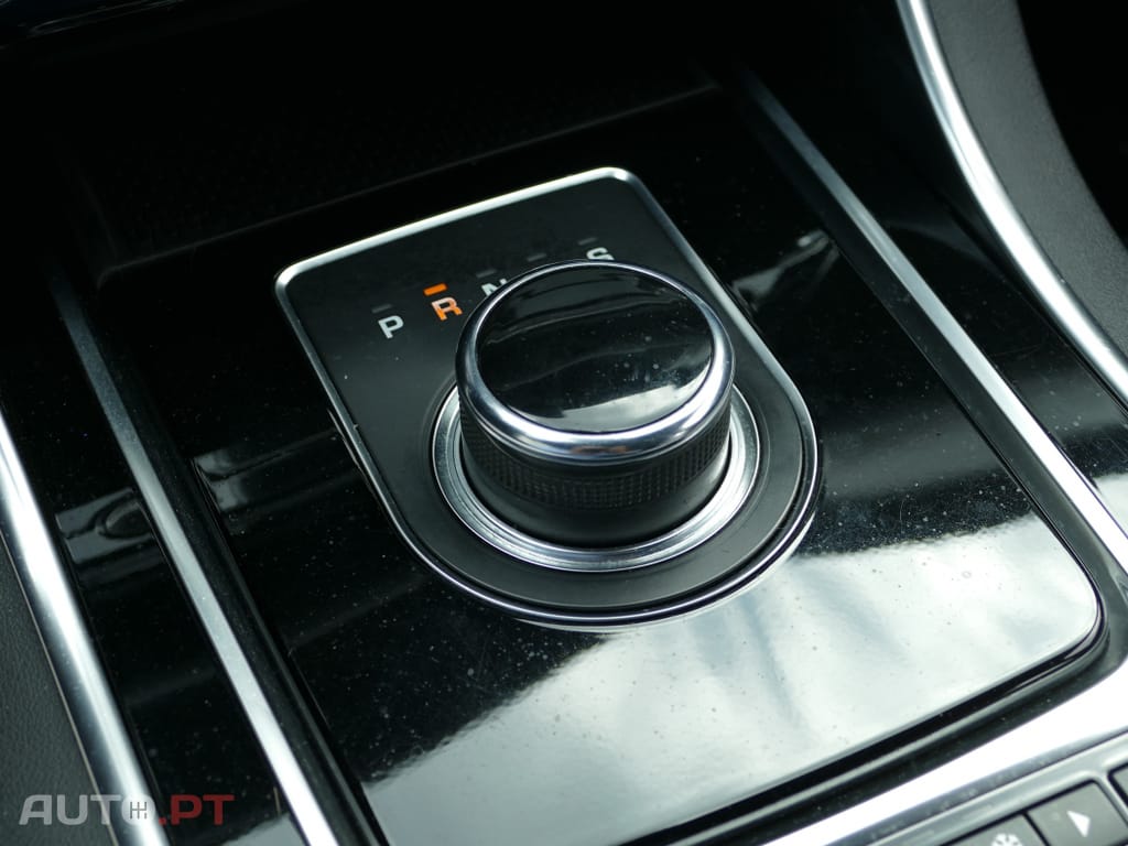 Jaguar XF 2.0 D Prestige Aut.