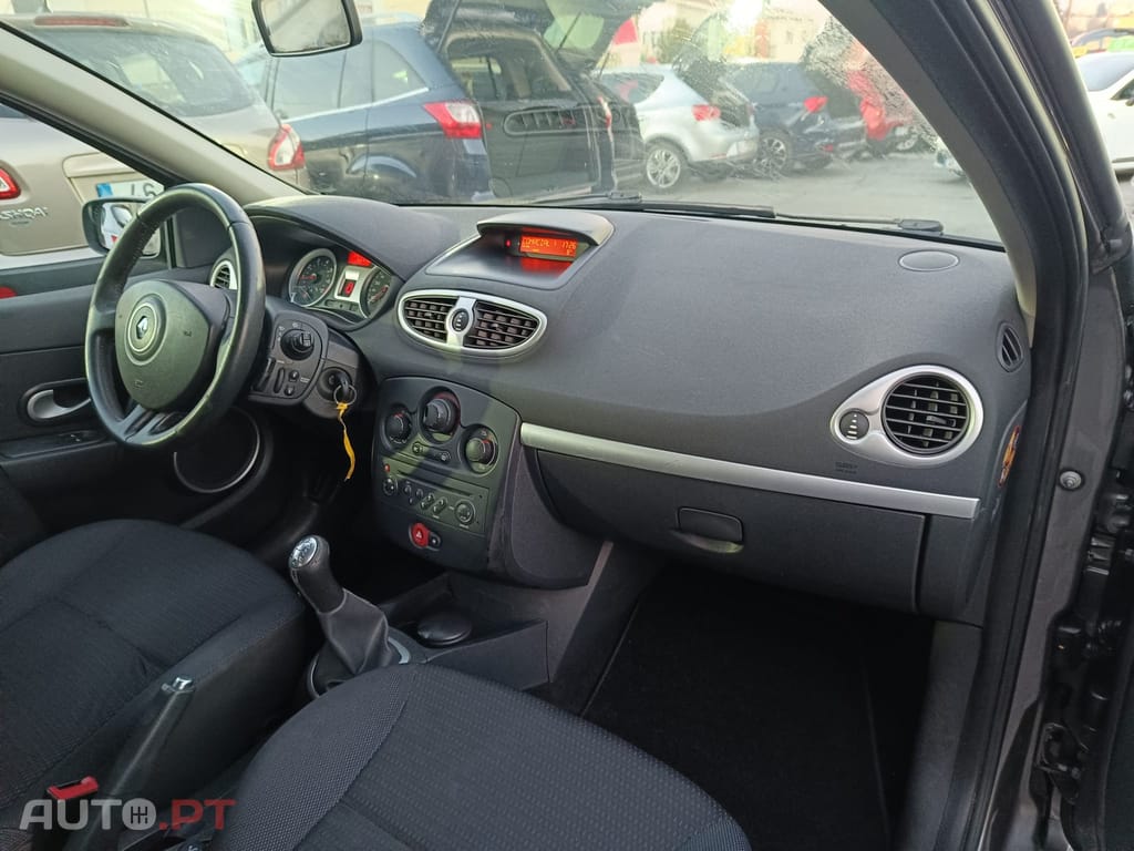 Renault Clio 1.2 16V Dynamique S