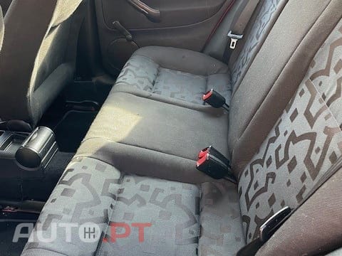 Volkswagen Golf 1.9 TDi Confortline AC