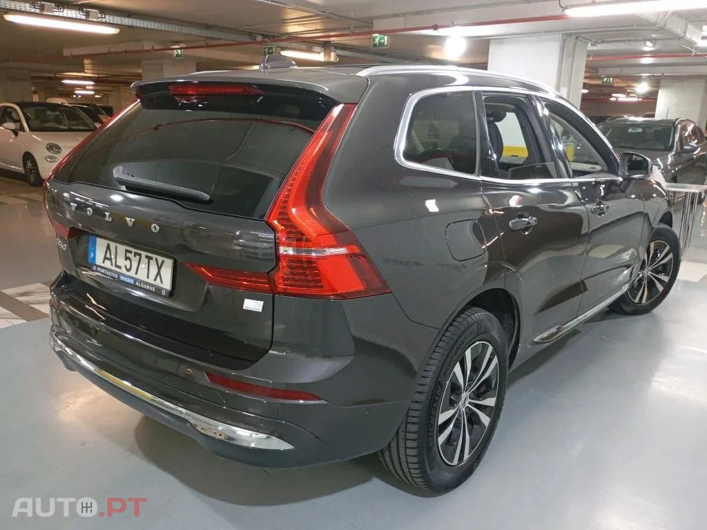 Volvo XC60 2.0 T6 PHEV Inscription Expression AWD