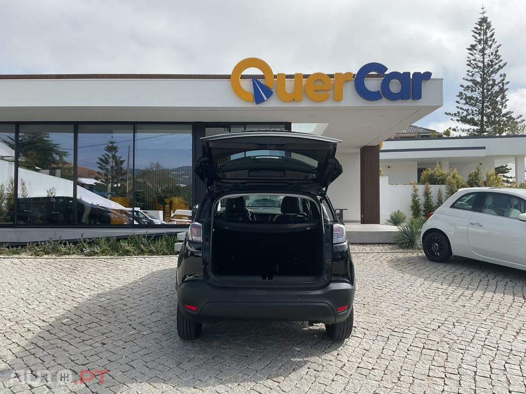 Opel Crossland X 1.2 Business Edition