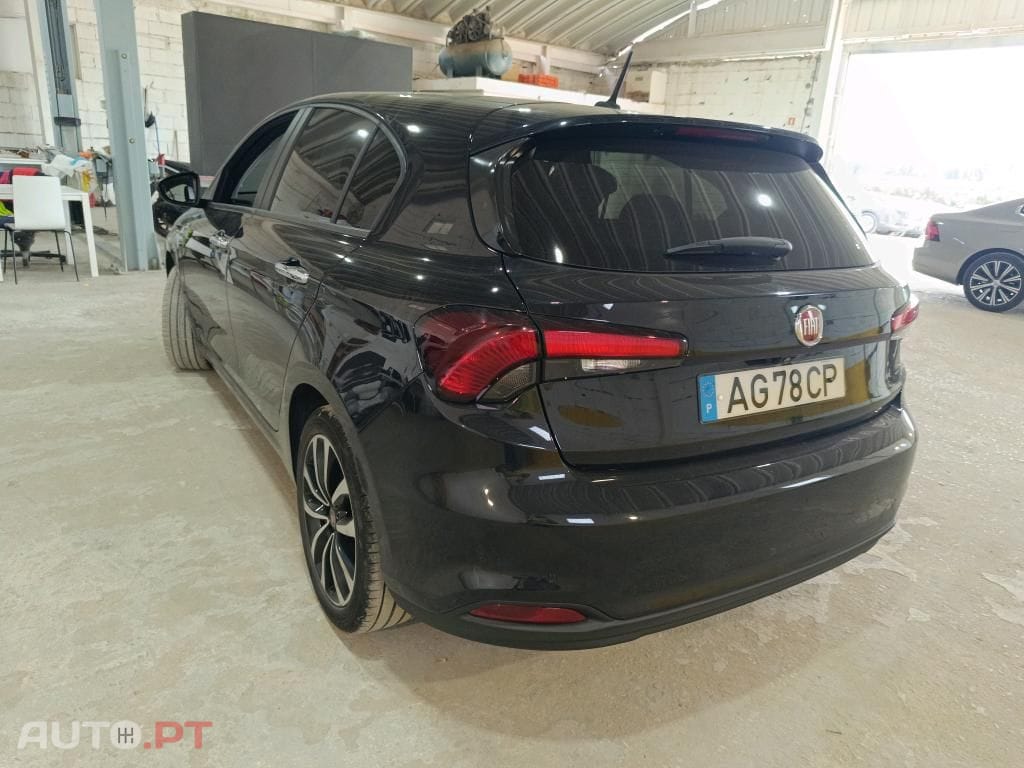 Fiat Tipo 1.3 M-Jet Lounge