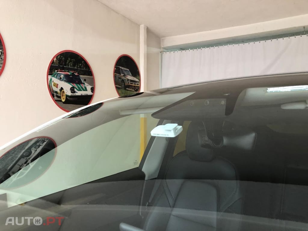 Tesla Model Y Performance Tração Integral