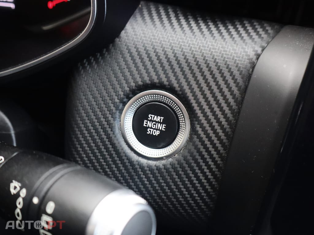 Renault Clio 1.0 TCe RS Line