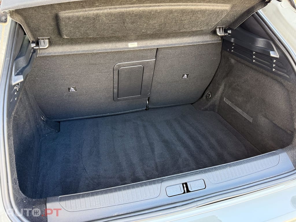 DS DS4 1.2 PureTech Pallas EAT8