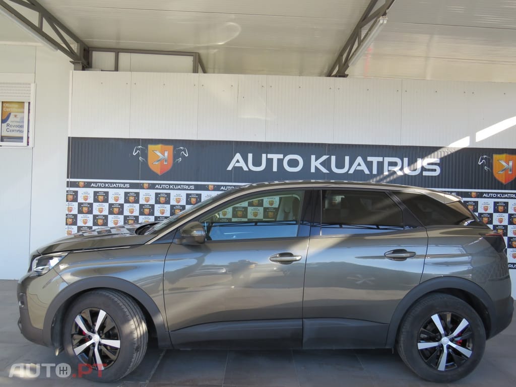 Peugeot 3008 1.5 BlueHDi Active