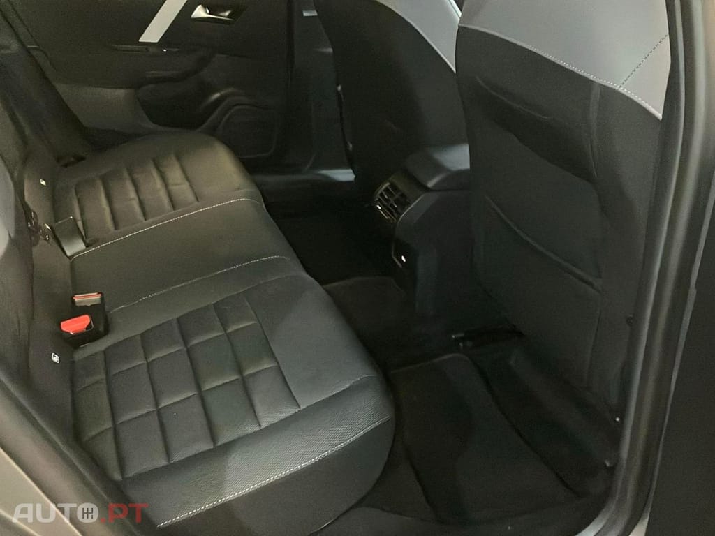 Citroen e-C4 50 kWh Plus