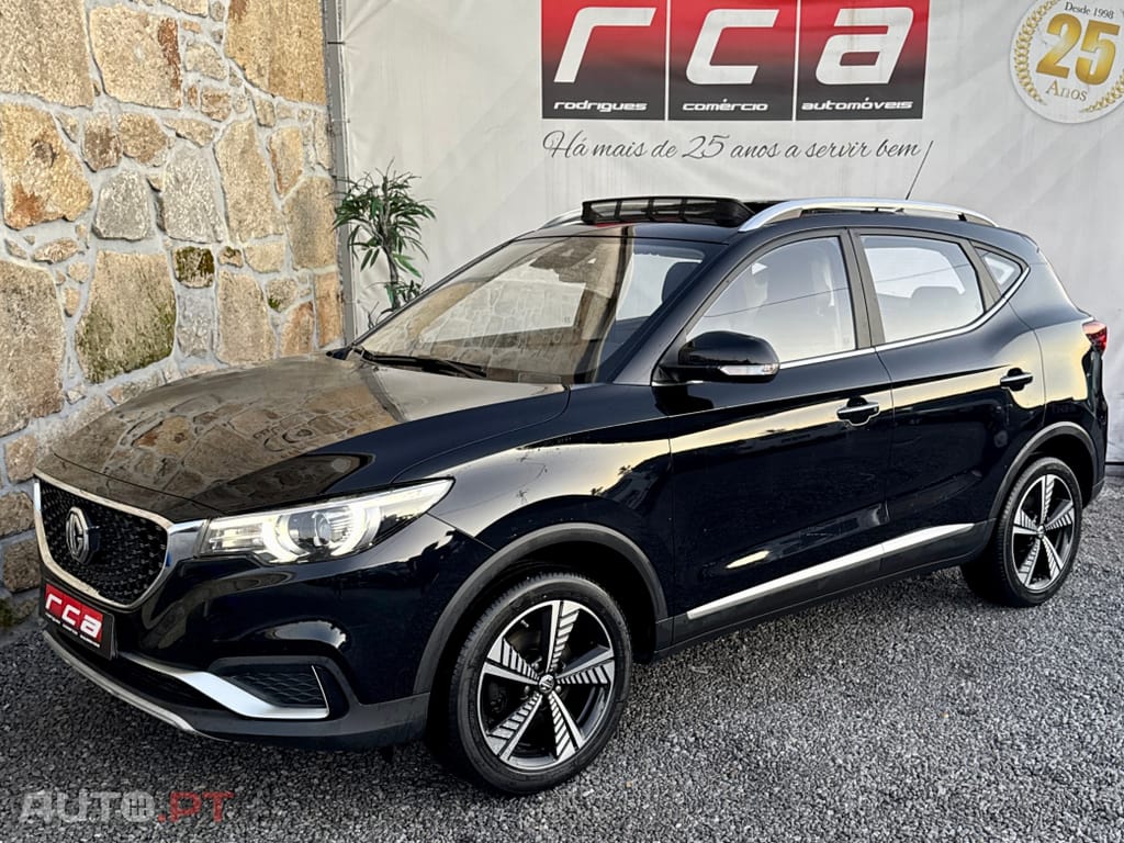 MG ZS EV 44.5 kWh Luxury  c/ IVA