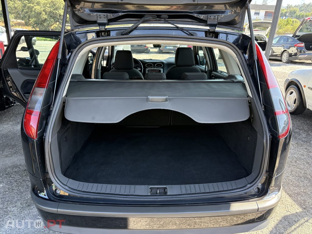 Ford Focus SW 1.6 TDCi Connec.