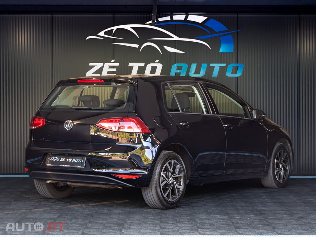 Volkswagen Golf 1.6 TDi Trendline