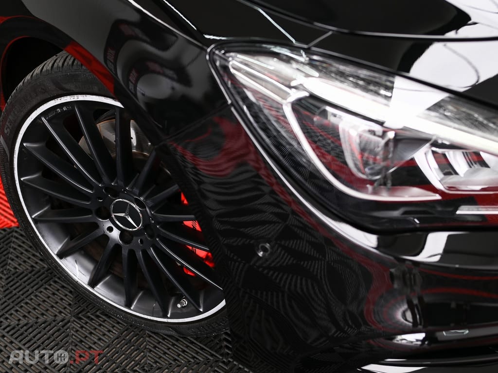 Mercedes-Benz CLA 45 AMG 4Matic Speedshift 7G-DCT Night Edition