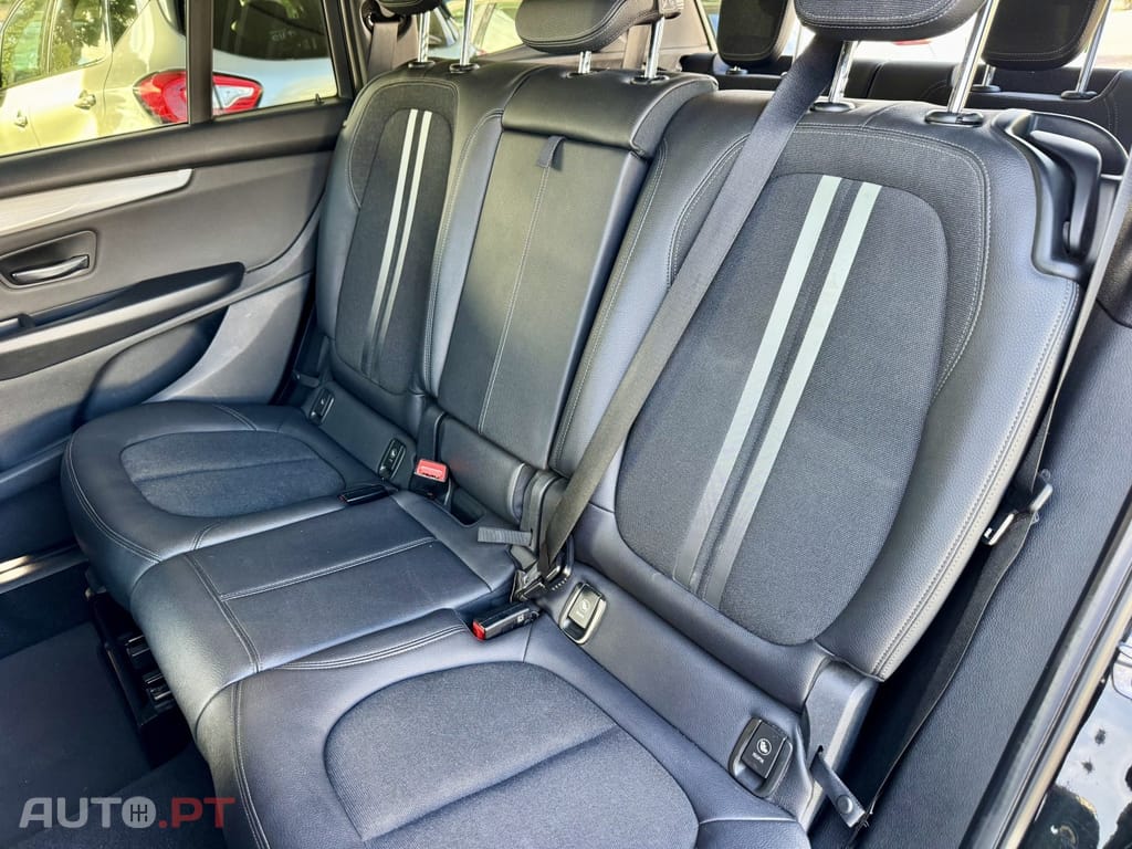 BMW 216 d 7L Line Sport