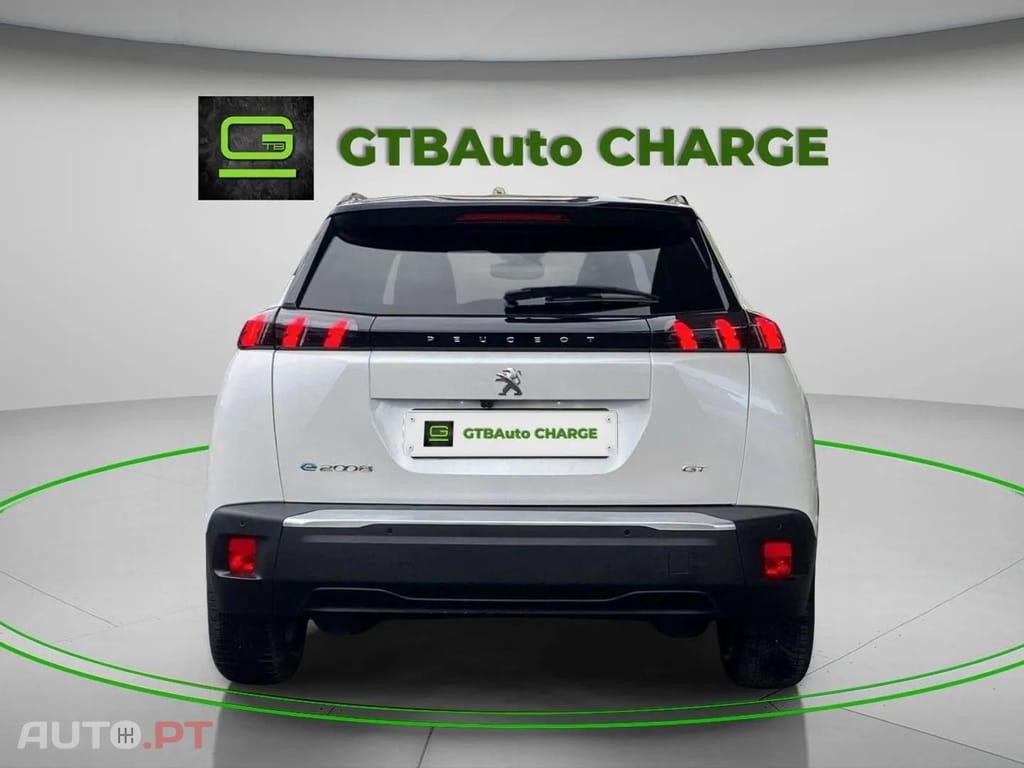 Peugeot E-2008 GT 