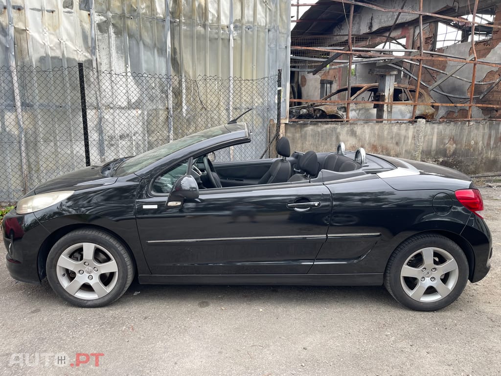 Peugeot 207 CC 2000