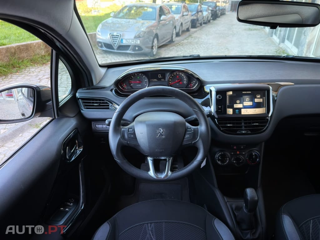 Peugeot 208 1.2 PureTech Access