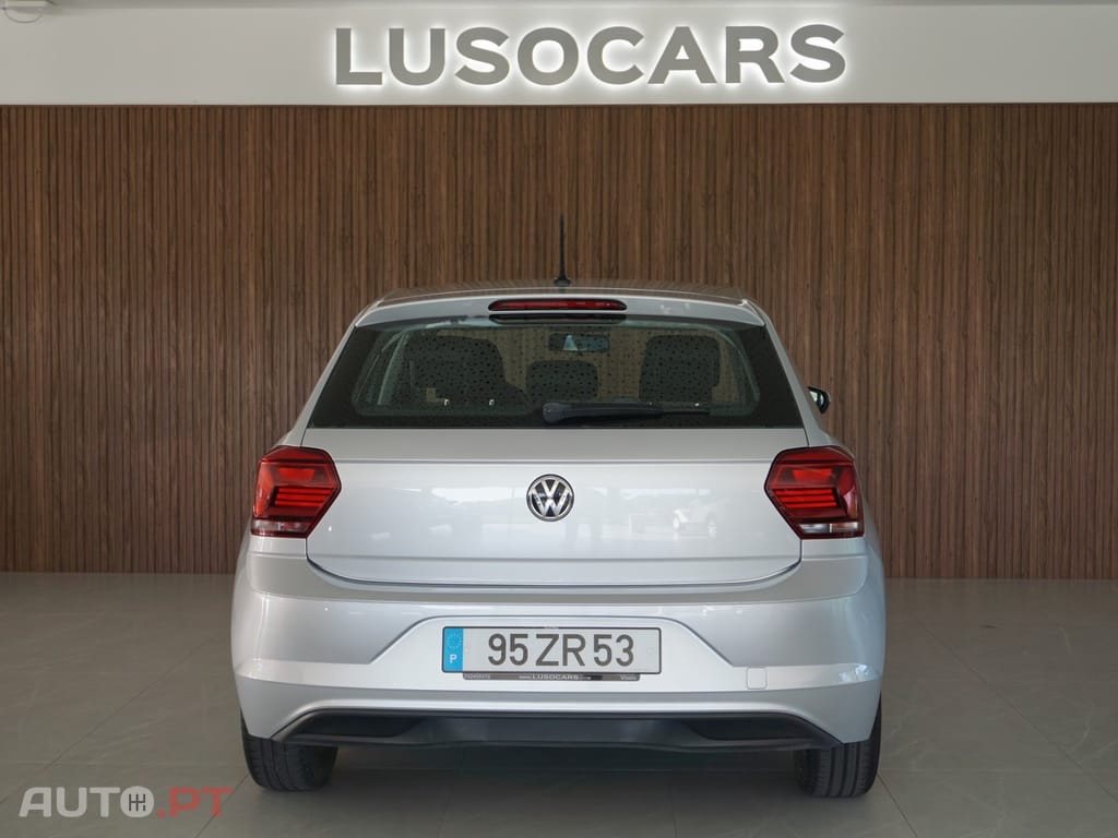 Volkswagen Polo 1.0 Confortline