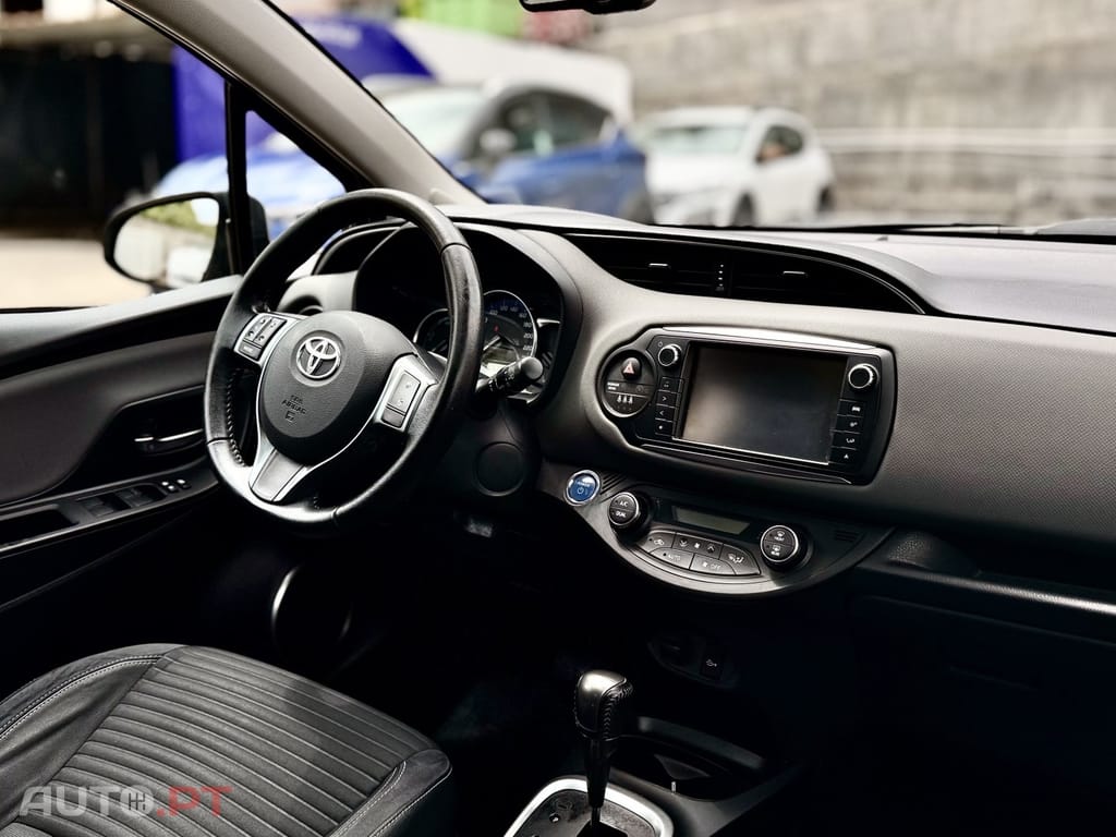 Toyota Yaris 1.5 Hybrid Style