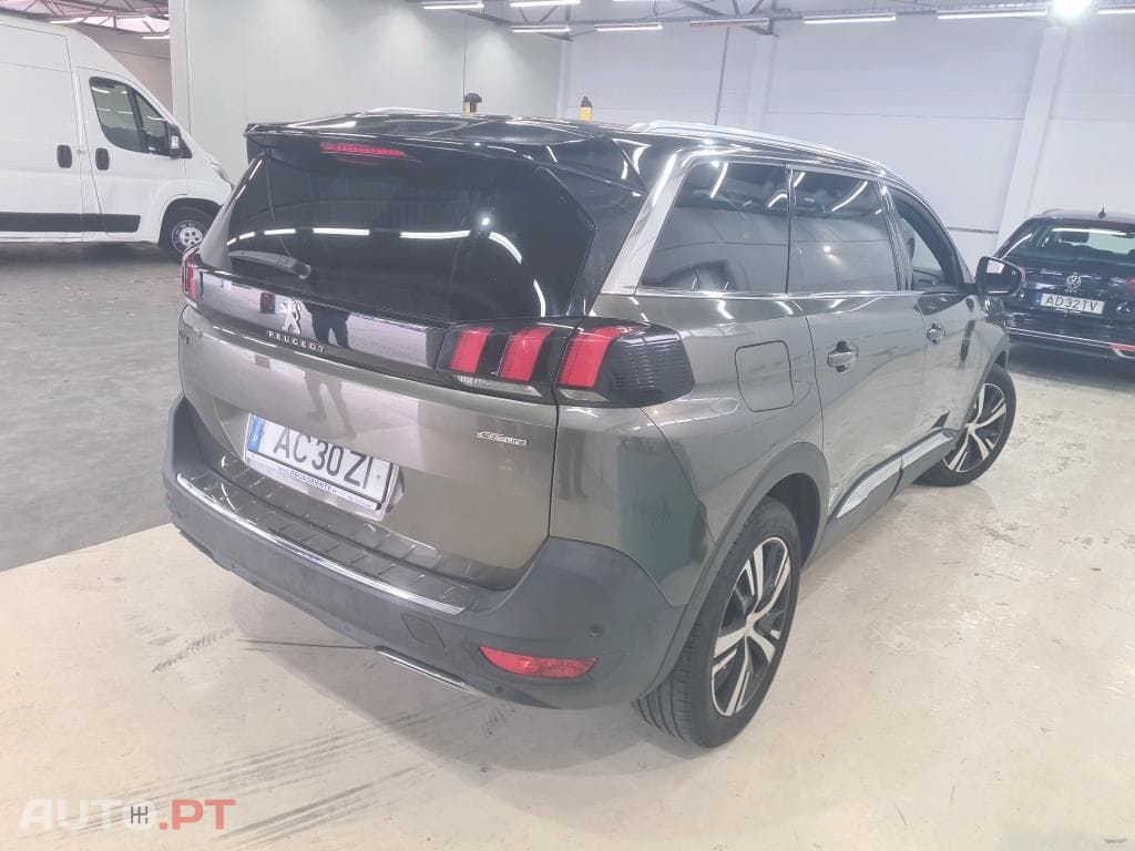 Peugeot 5008 1.5 BlueHDi GT EAT8
