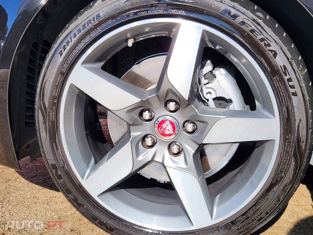 Jaguar XE 2.0 D R-Sport Aut.