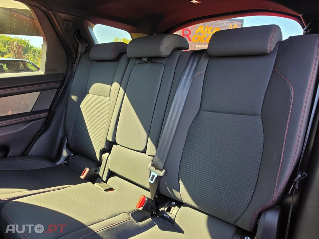 Land Rover Discovery Sport Outro