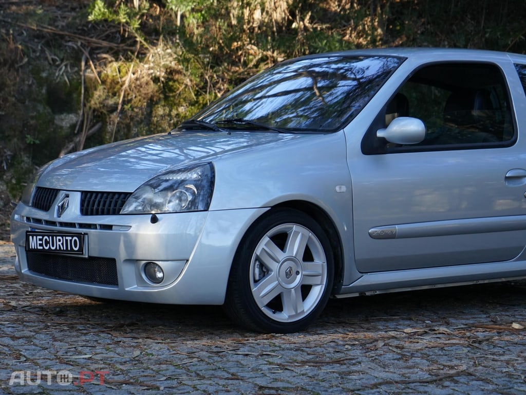 Renault Clio 2.0 RS