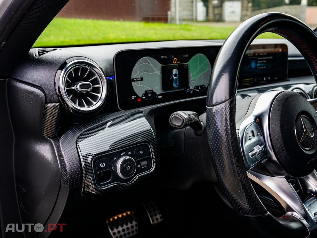 Mercedes-Benz A 180 d AMG Line Aut.