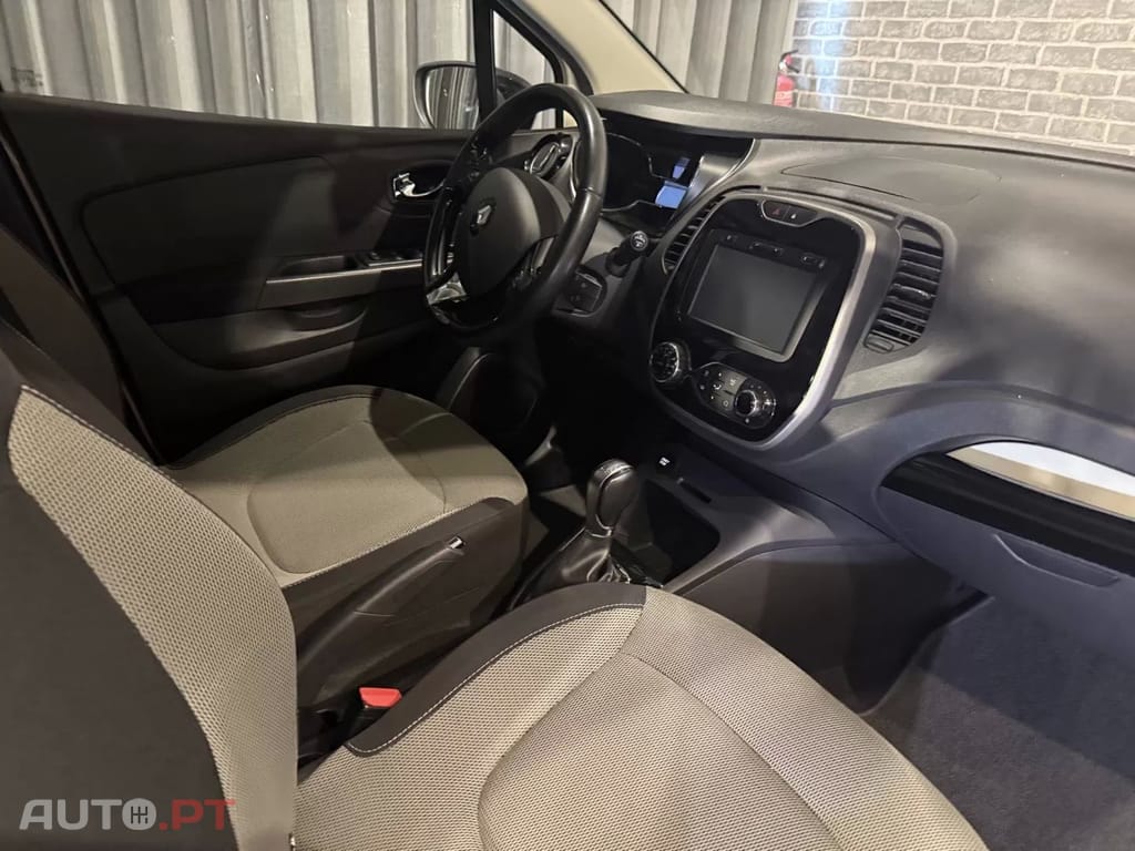 Renault Captur ENERGY TCe 120 XMOD