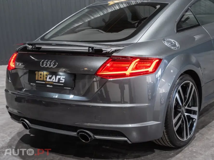 Audi TT 2.0 TFSI quattro S tronic