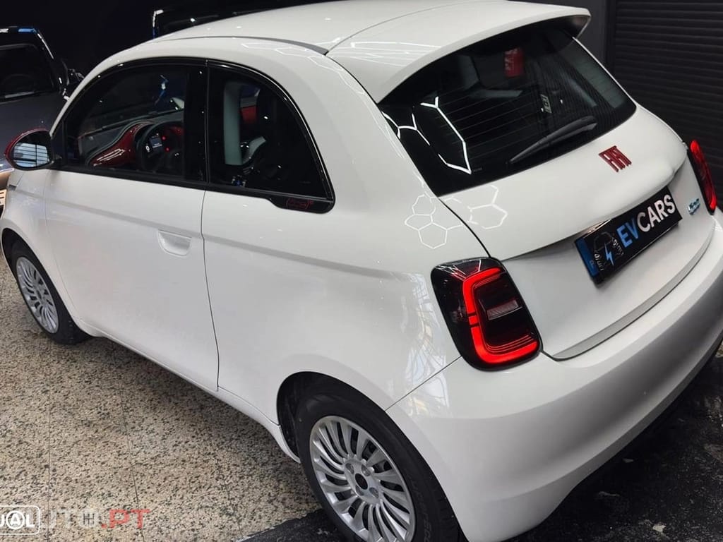 Fiat 500e 23,8kWh Red
