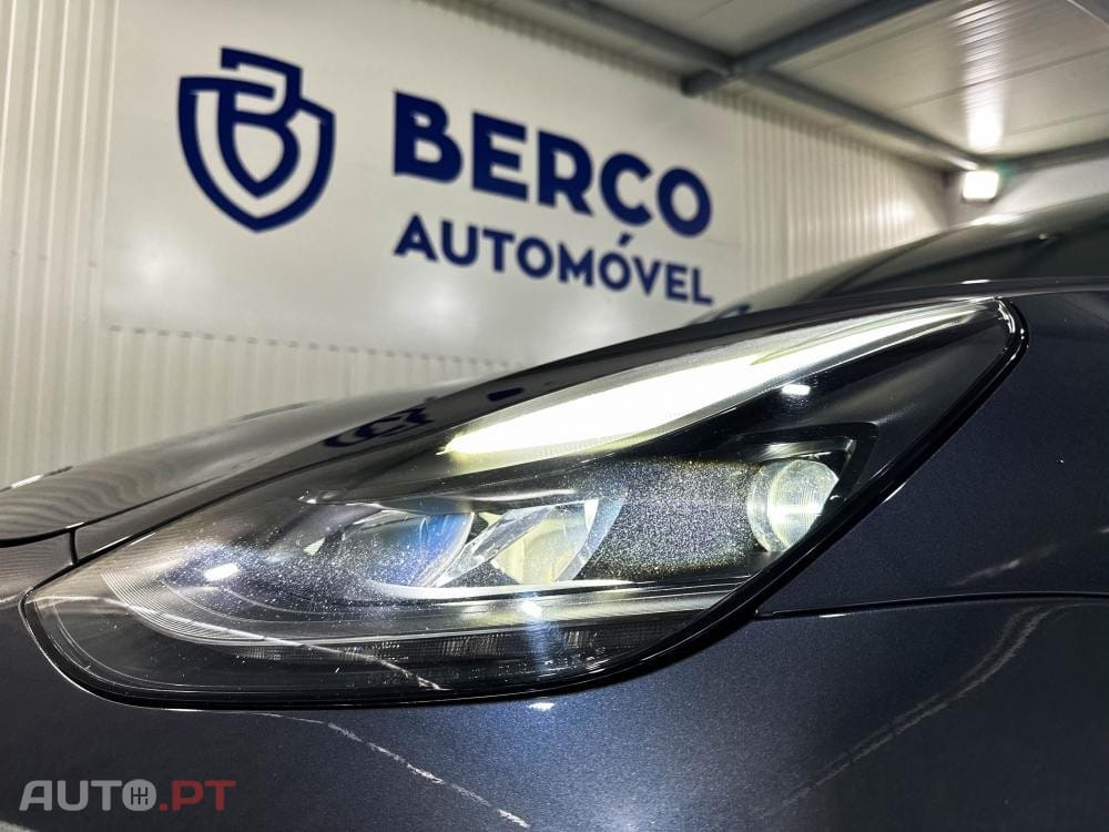 Tesla Model 3 Long Range AWD Dual Motor