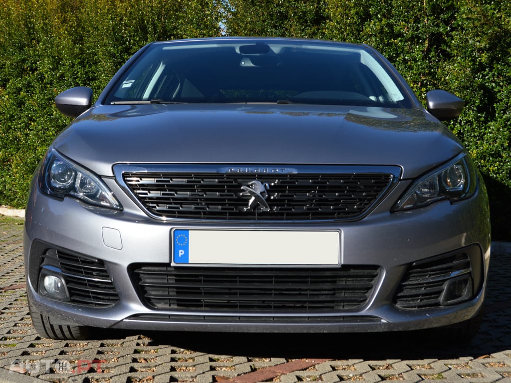 Peugeot 308 STYLE 1.5 BLUEHDI 130CV