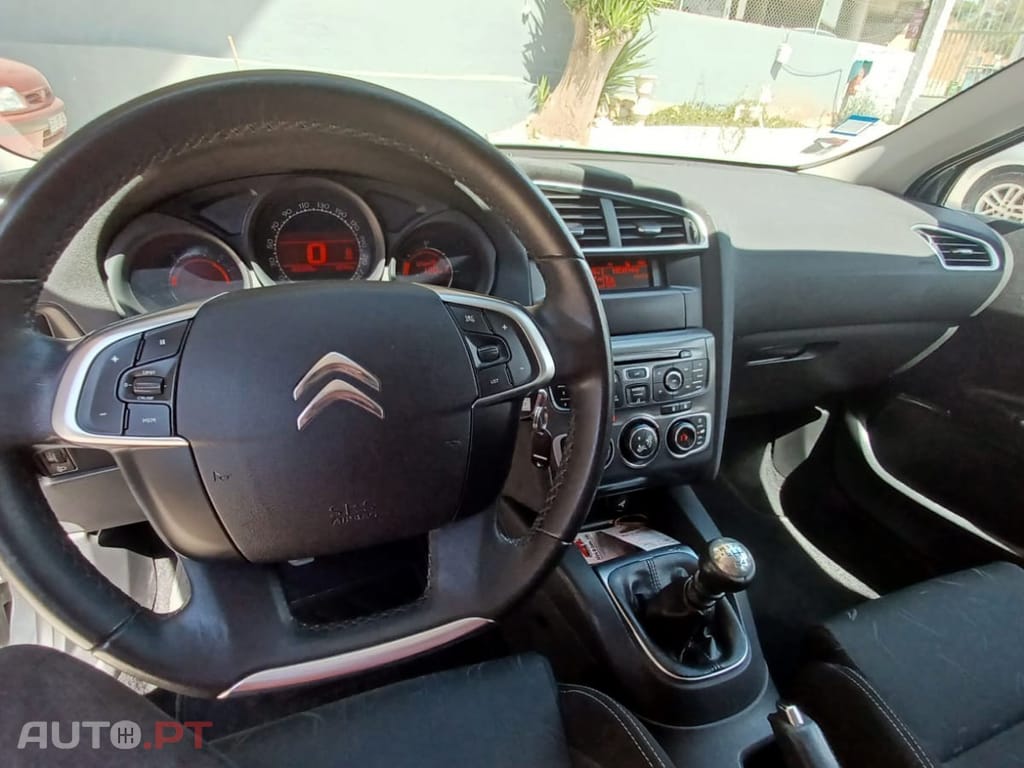 Citroen C4 1.6 e-HDi Air.Exclusive