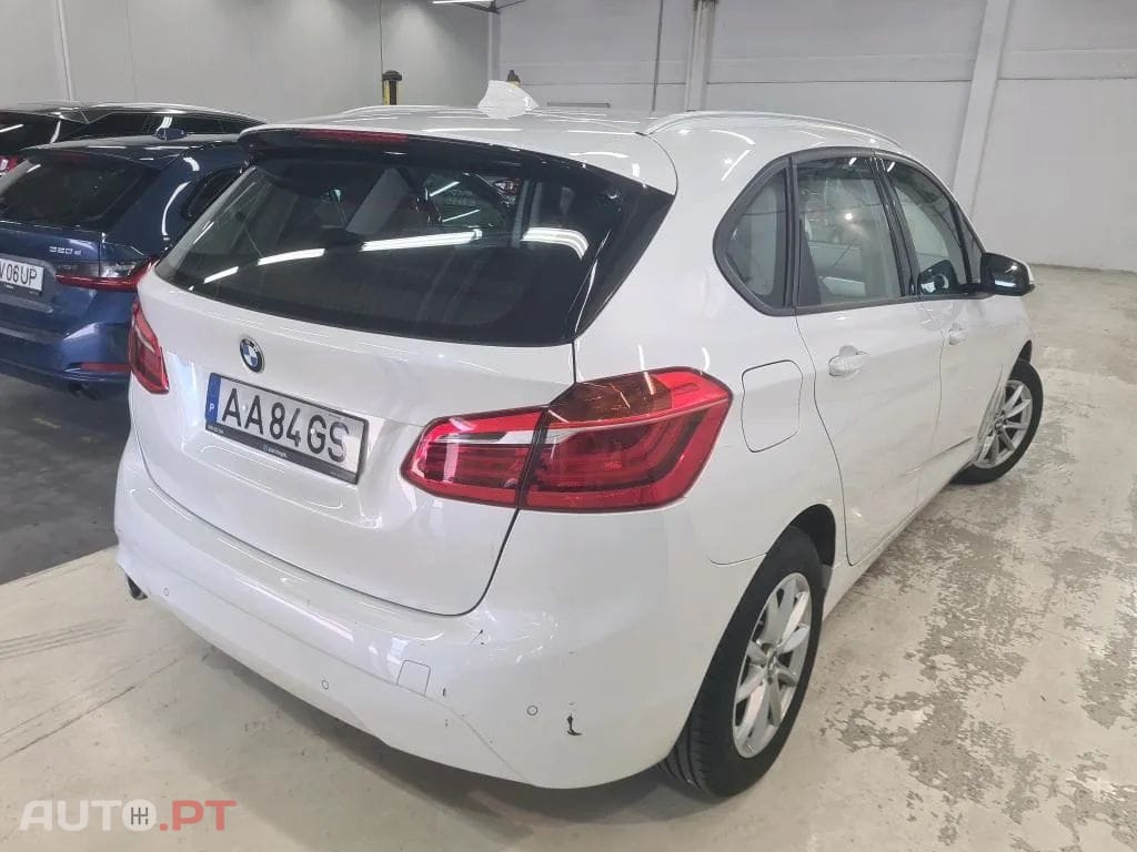 BMW 216 d Advantage