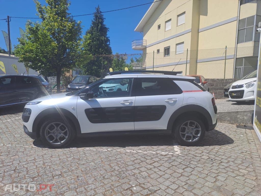 Citroen C4 Cactus 1.2 PureTech Shine