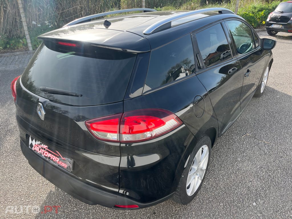 Renault Clio Sport Tourer 1.5 dCi Dynamique S EDC