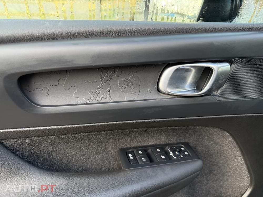 Volvo XC40 Recharge 69 kWh Single Motor Plus