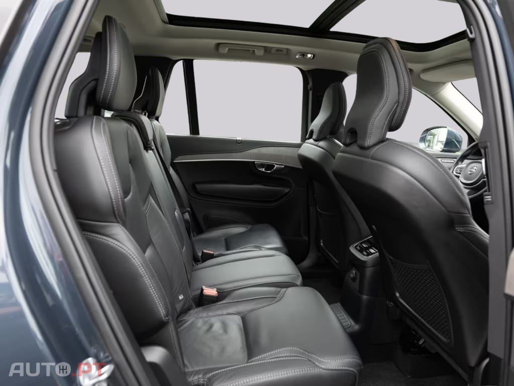 Volvo XC90 T8 Plus  I.V.A DEDUTIVEL