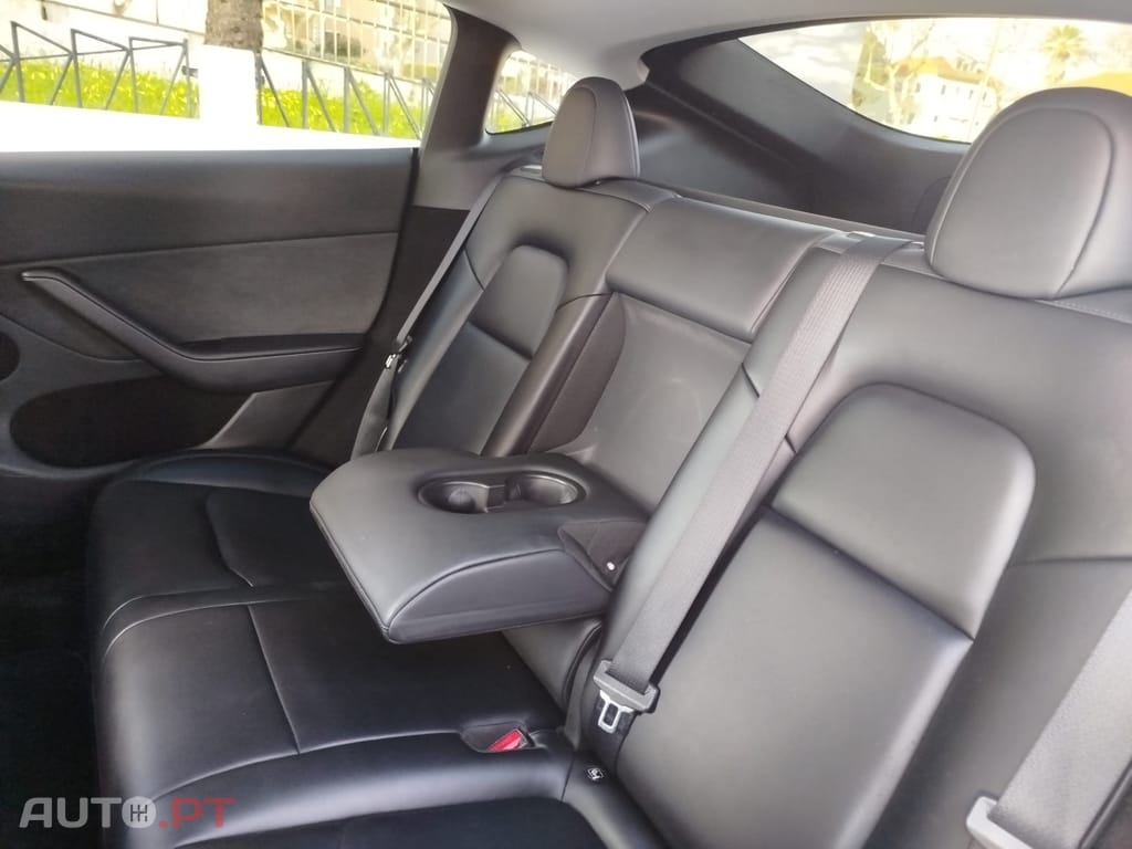 Tesla Model Y Tração Traseira