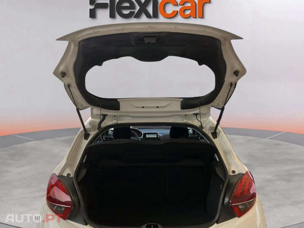 Peugeot 208 1.2 PureTech Allure EAT6