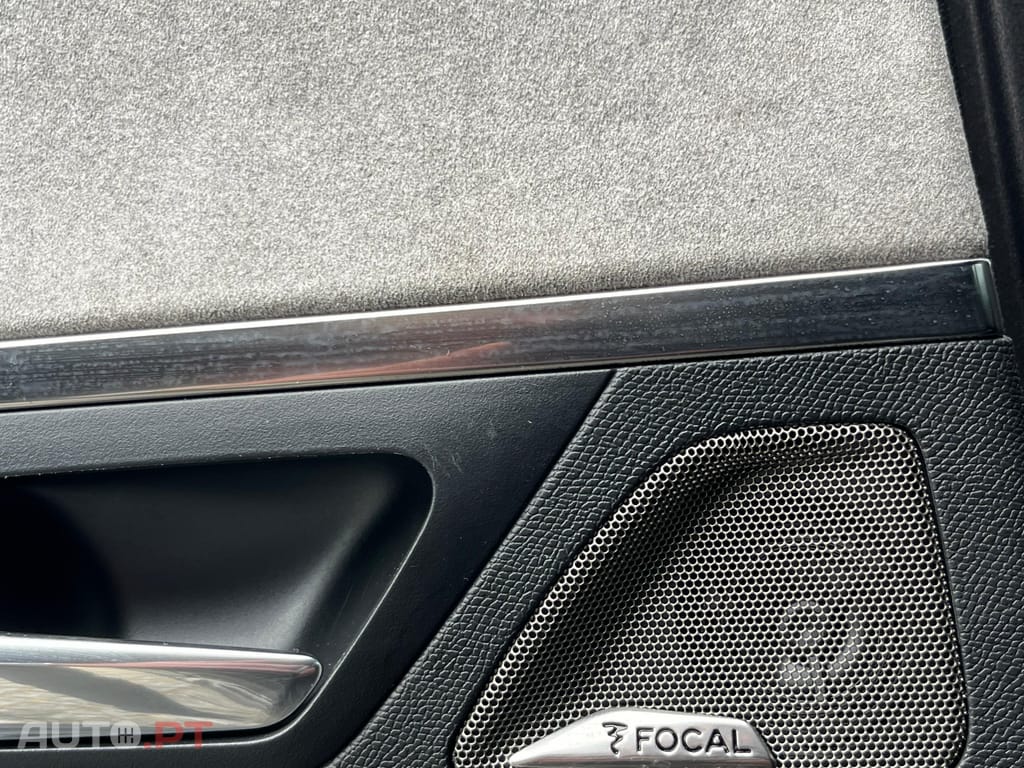 Peugeot 3008 1.6 hybrid4 300cv GT-LINE