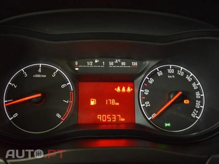 Opel Corsa 1.2 120 Anos