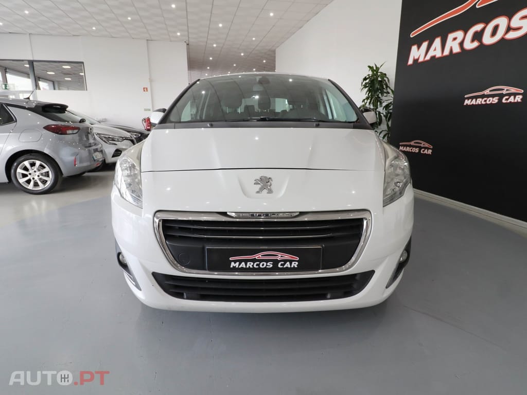 Peugeot 5008 1.6 E-HDi 7L SE Style 2-Tronic