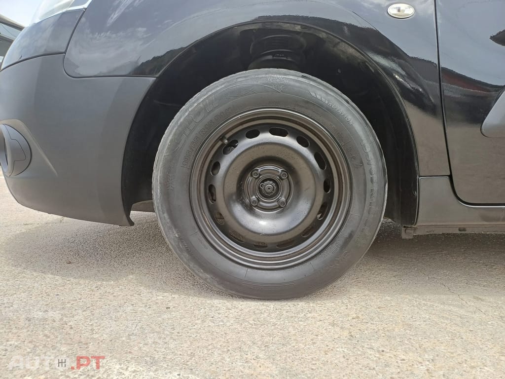 Citroen Berlingo 1.6 HDi Automática 3 Lug.
