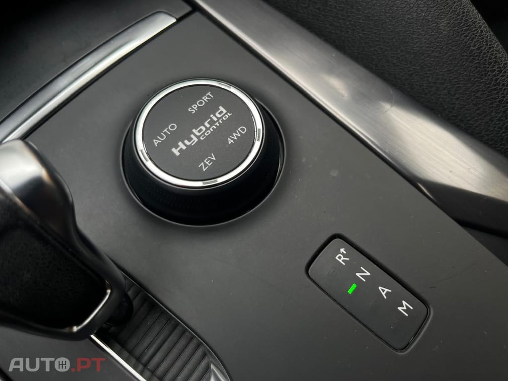 DS DS5  2.0 HDi Hybrid4 Business Class