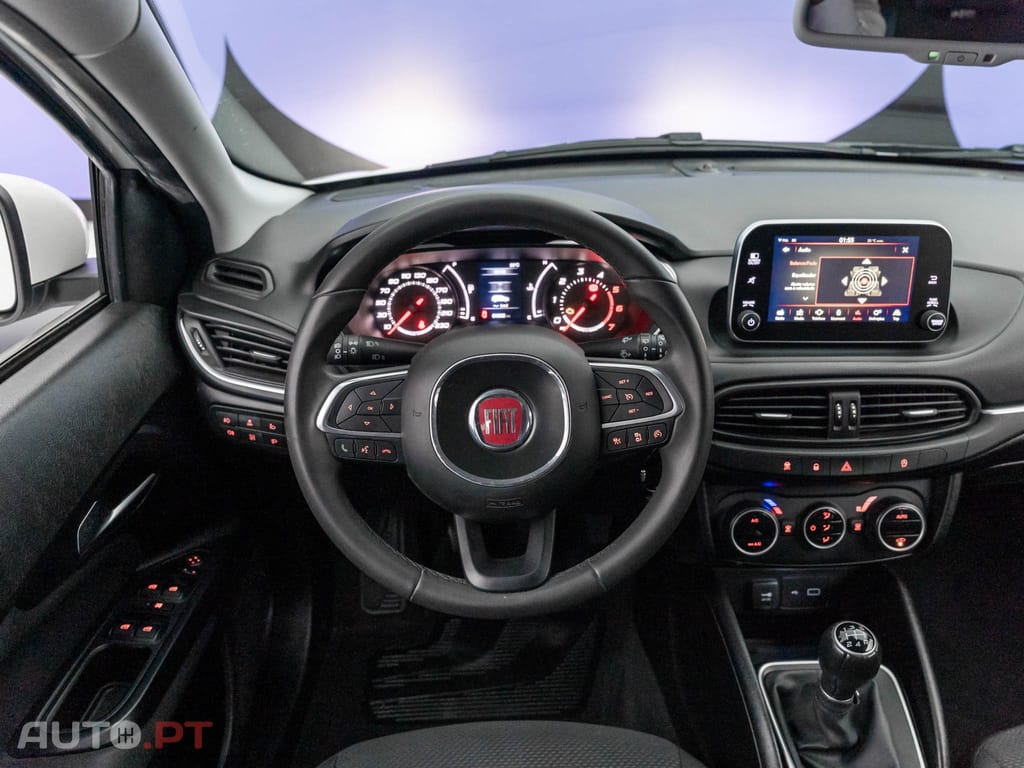 Fiat Tipo 1.3 M-Jet Lounge