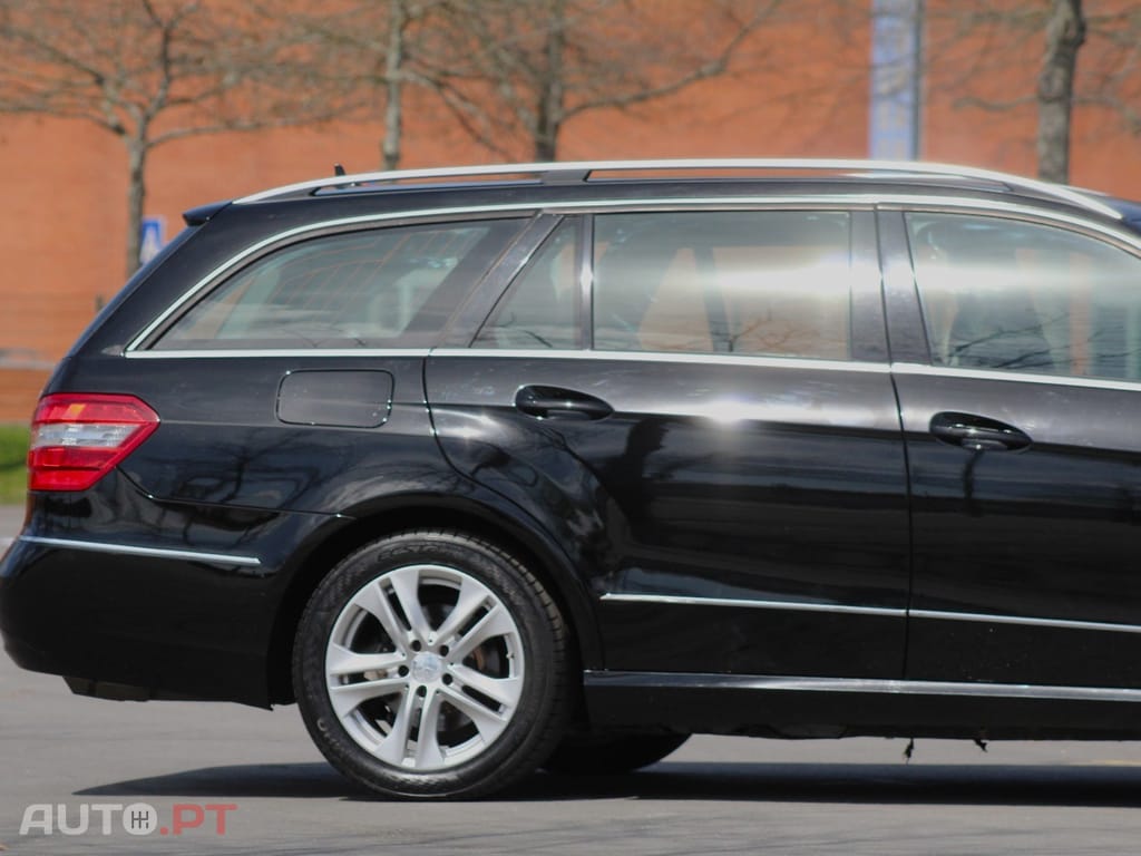 Mercedes-Benz E 250 CDi Elegance BlueEfficiency Auto.